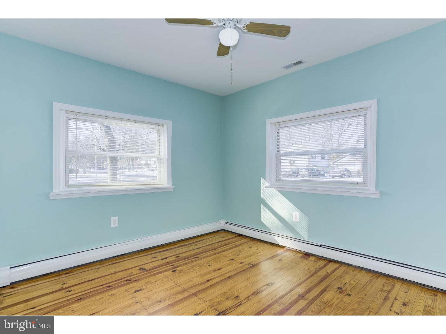 51 Ranoldo Terrace Cherry Hill, NJ 08034 - Photo 14 of 17 Bedroom 3