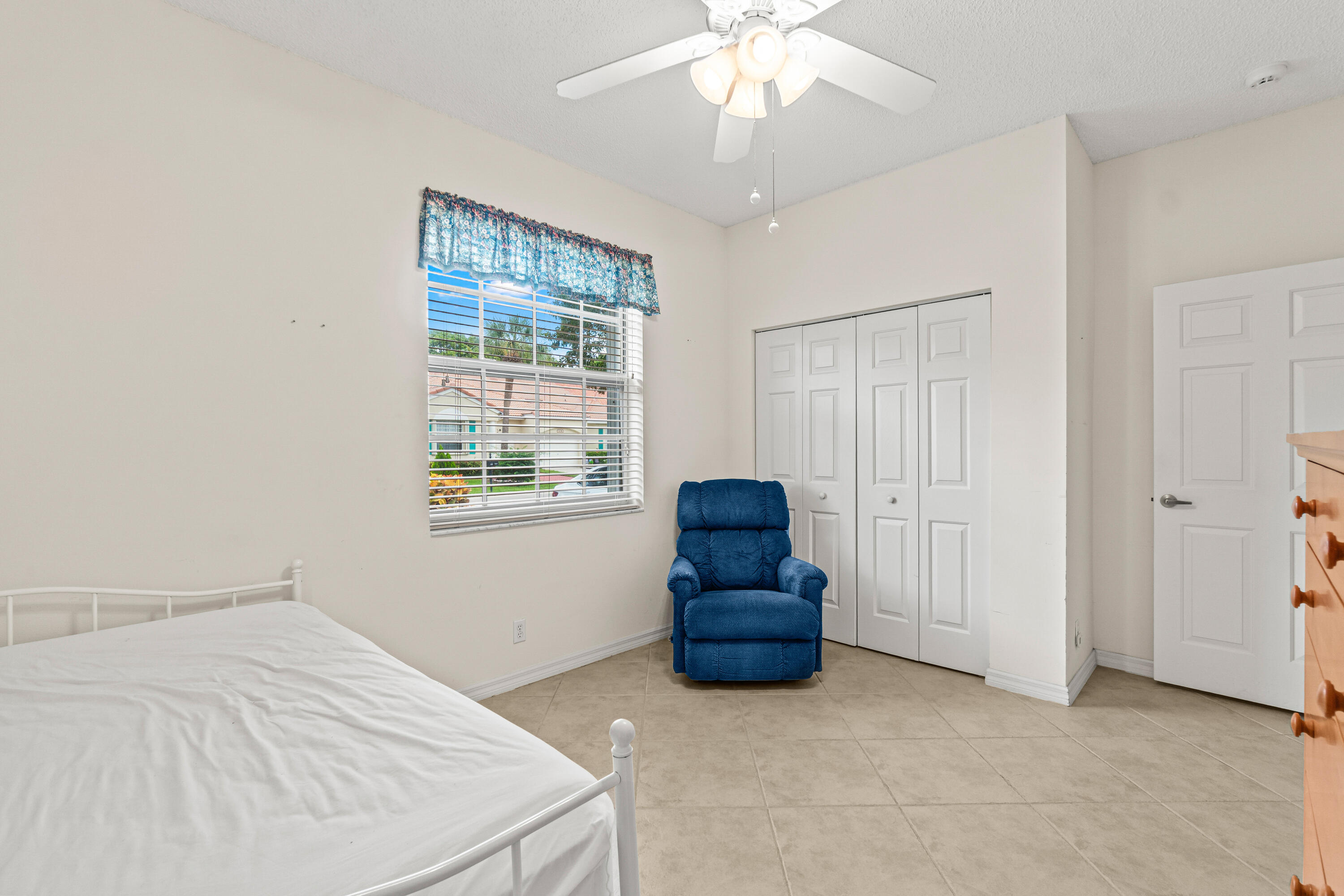 6252 Heliconia Road Delray Beach, FL 33484 - Photo 21 of 38 Guest 2