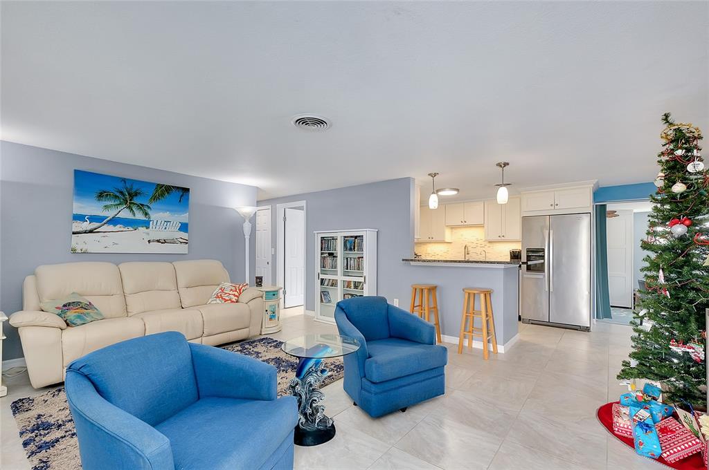 220 Morningside Road Venice, FL 34293 - Photo 13 of 76