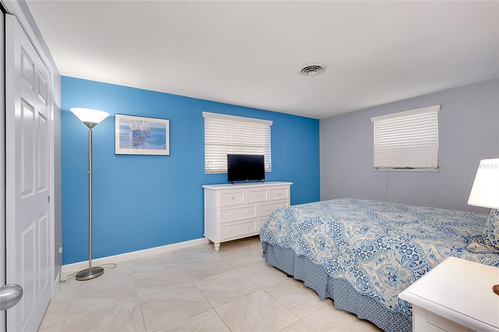 220 Morningside Road Venice, FL 34293 - Photo 28 of 76