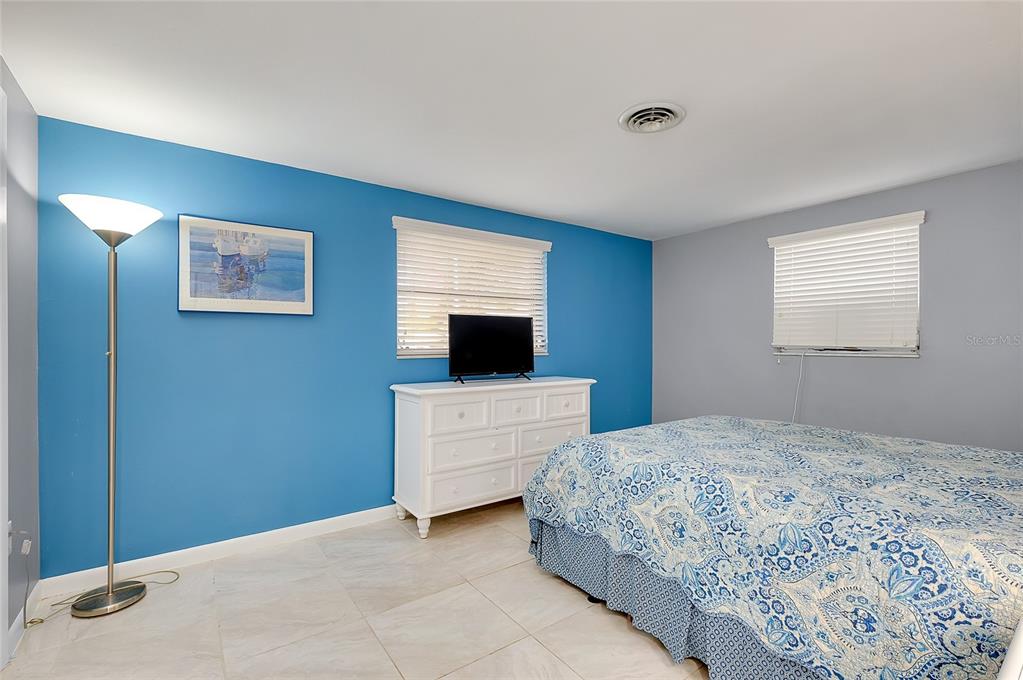 220 Morningside Road Venice, FL 34293 - Photo 29 of 76