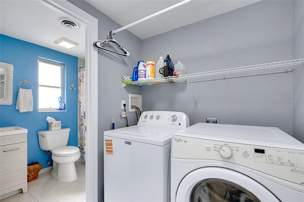 220 Morningside Road Venice, FL 34293 - Photo 48 of 76