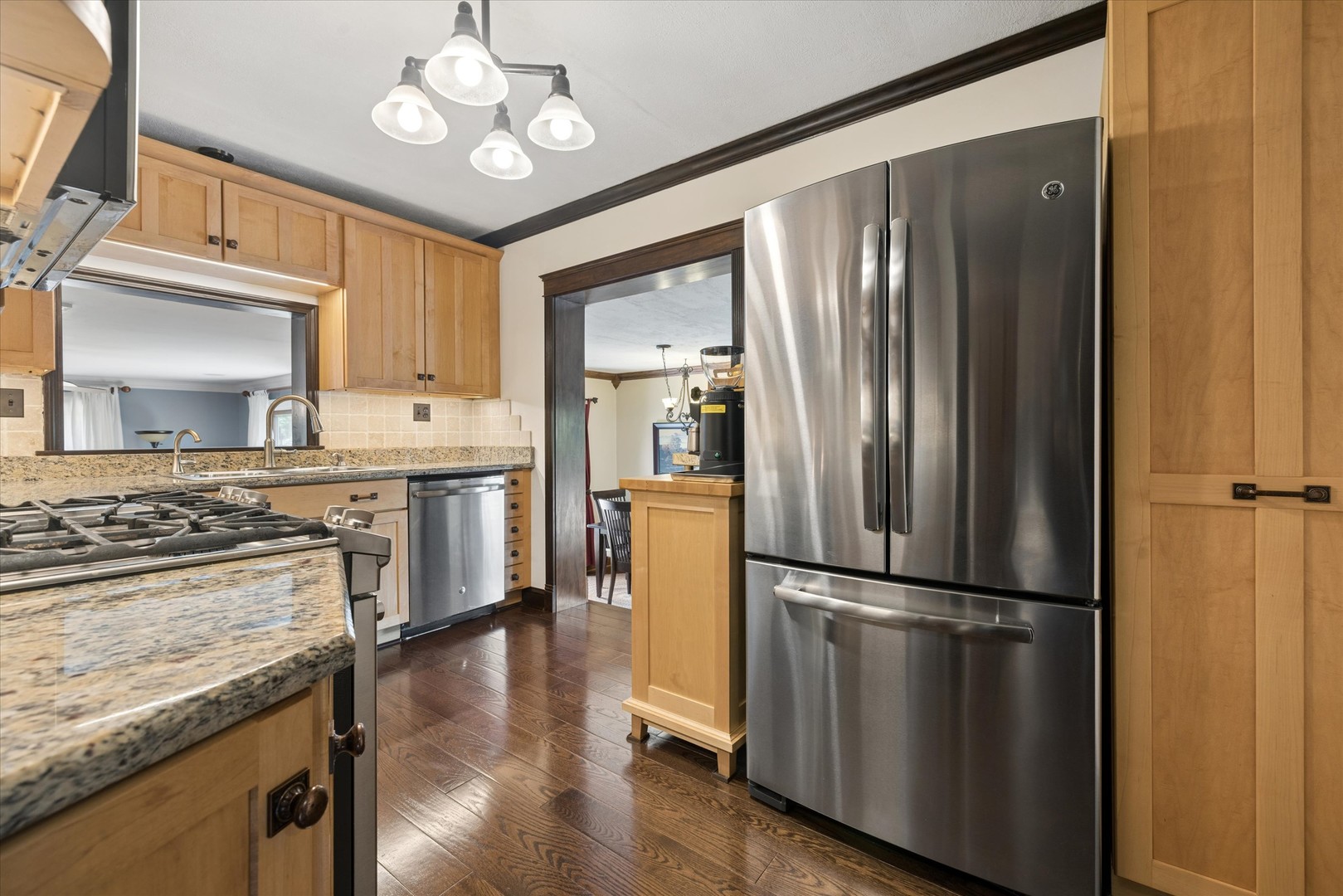 207 North Main Street Mount Prospect, IL 60056 - Photo 6 of 33
