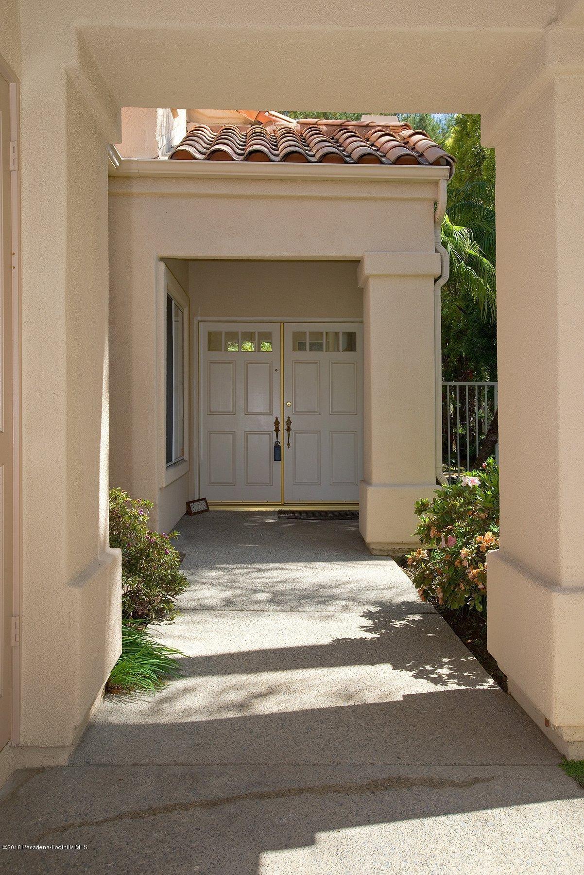 925 C. Amable Glendale, CA 91208 - Photo 3 of 37 a view of house entrance