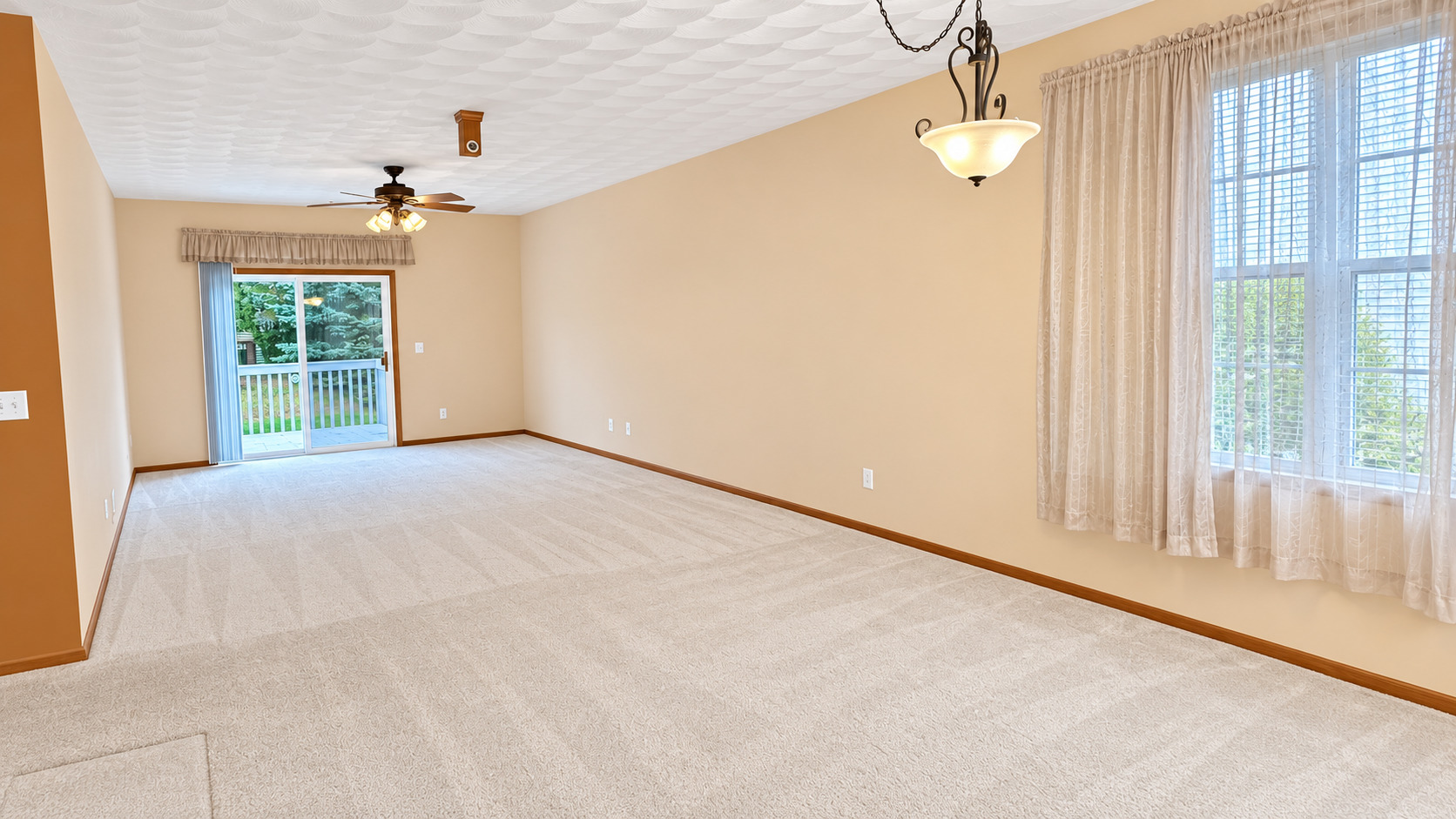 10152 Monarch Road, Unit 3 Roscoe, IL 61073 - Photo 8 of 47 Gallery Image 8