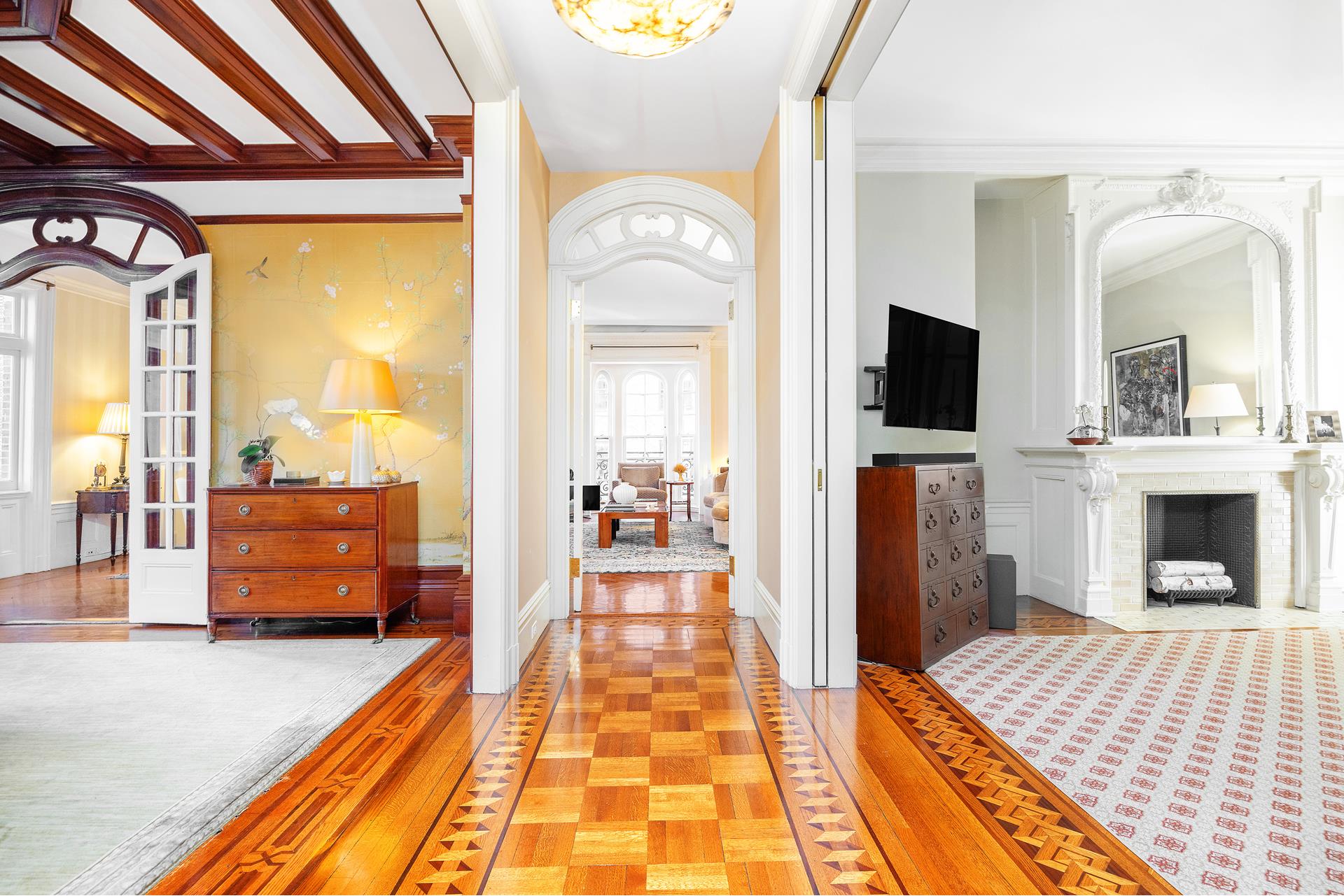 171 West 71st Street, Unit 8CE Manhattan, NY 10023 - Photo 11 of 26