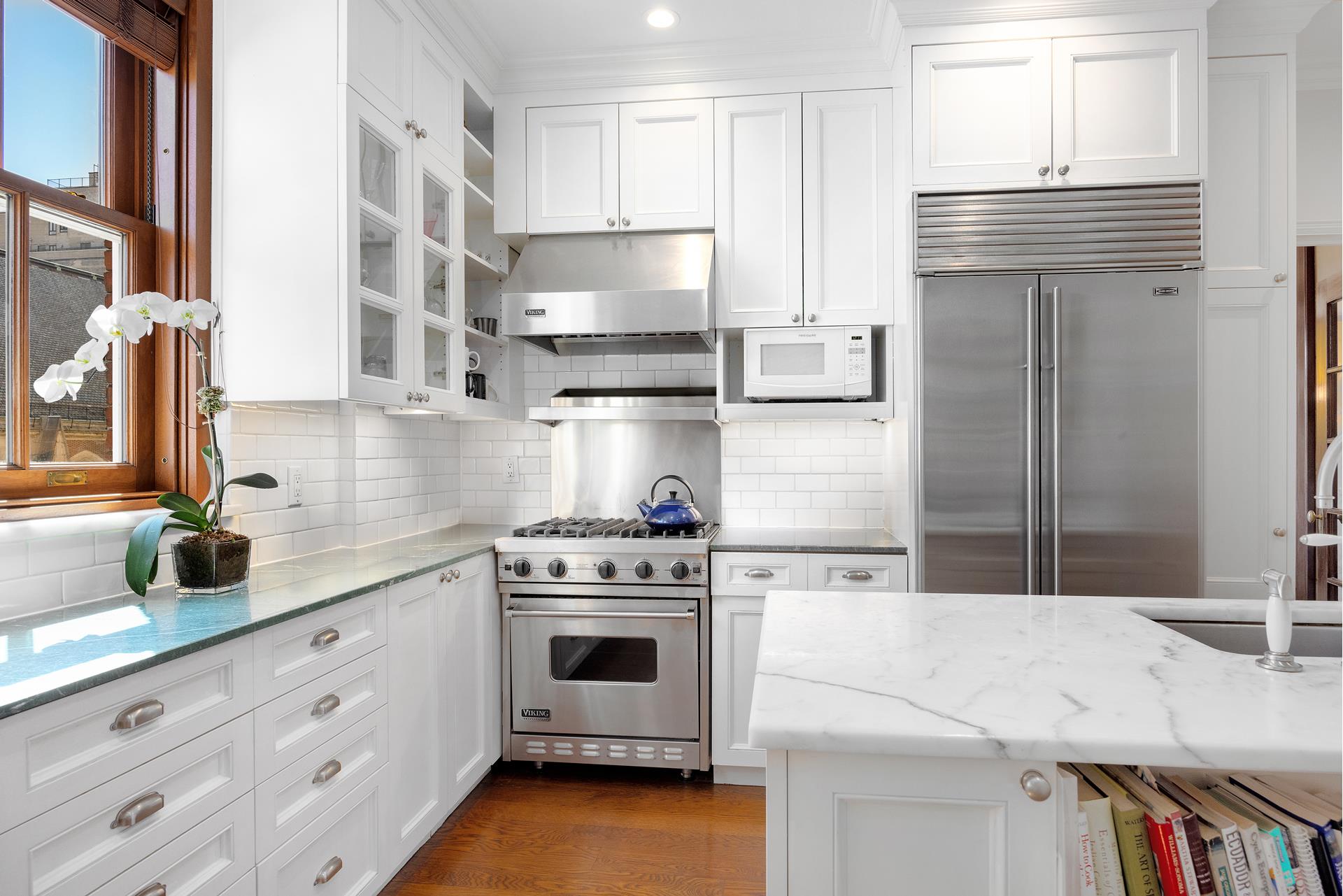 171 West 71st Street, Unit 8CE Manhattan, NY 10023 - Photo 9 of 26