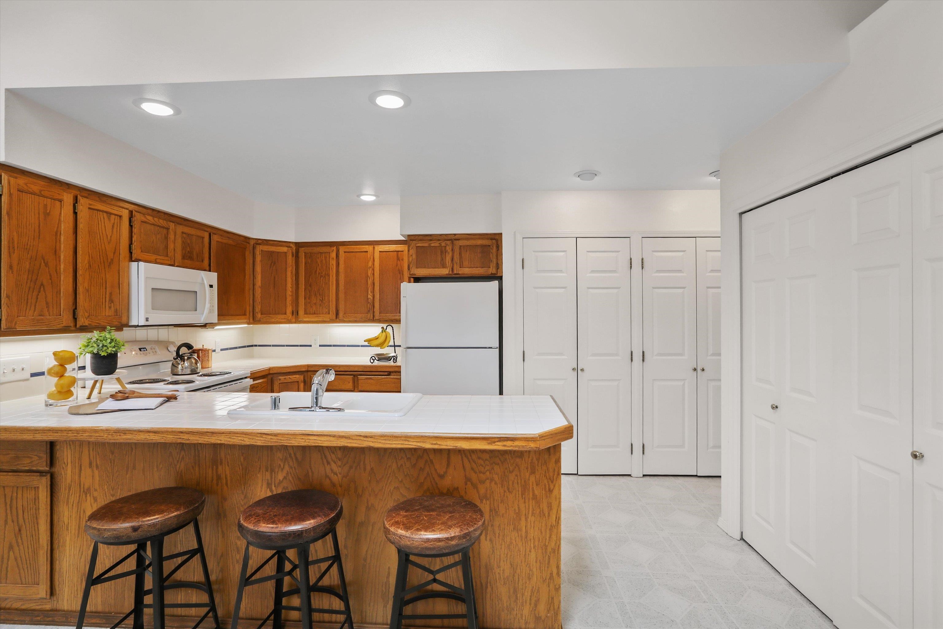618 West Holmberg Lane Spokane, WA 99218 - Photo 11 of 36