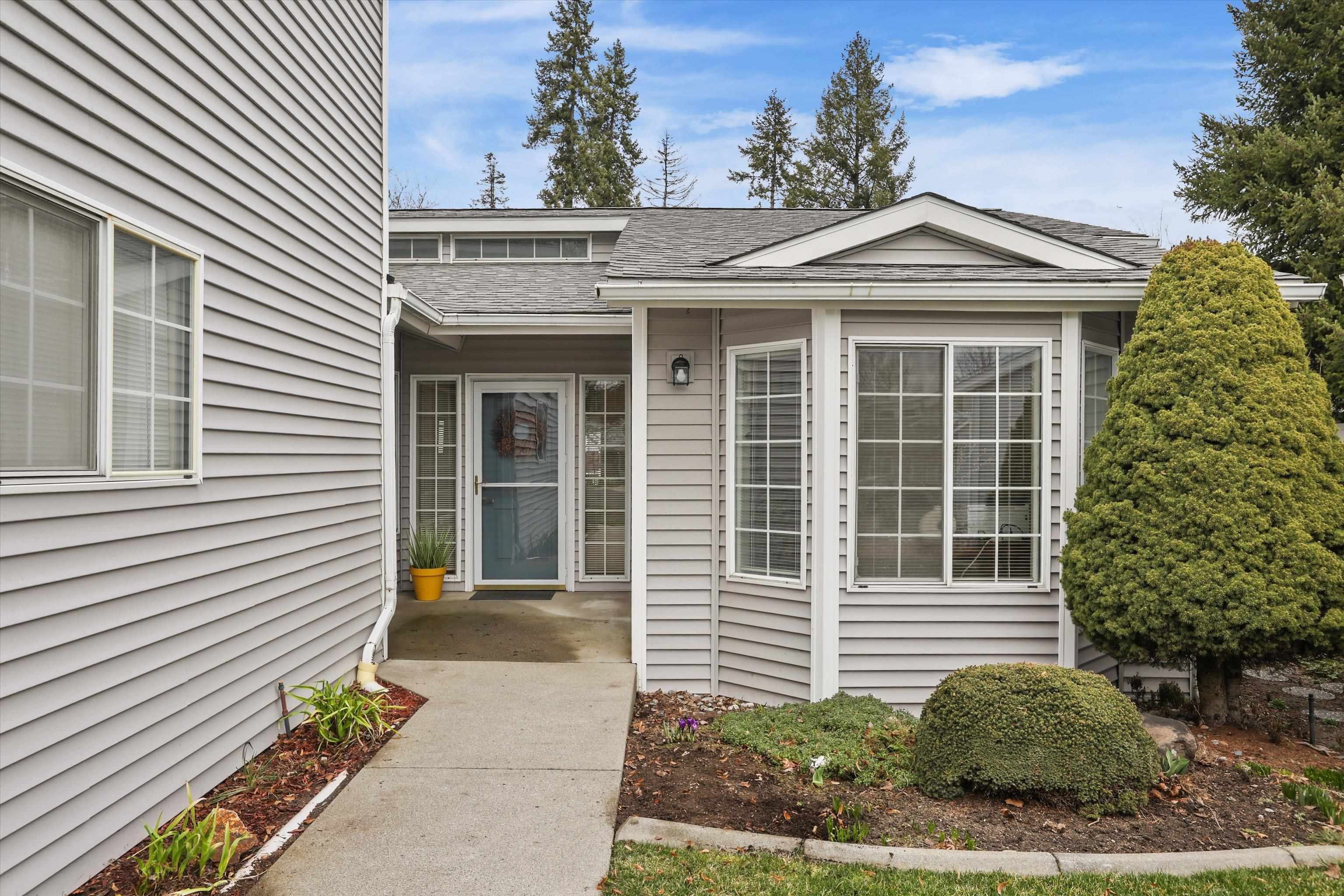 618 West Holmberg Lane Spokane, WA 99218 - Photo 2 of 36