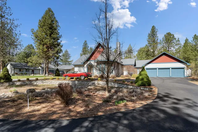 $1,495,000 | 25929 East Idaho Pines Lane, Newman Lake, WA 99025