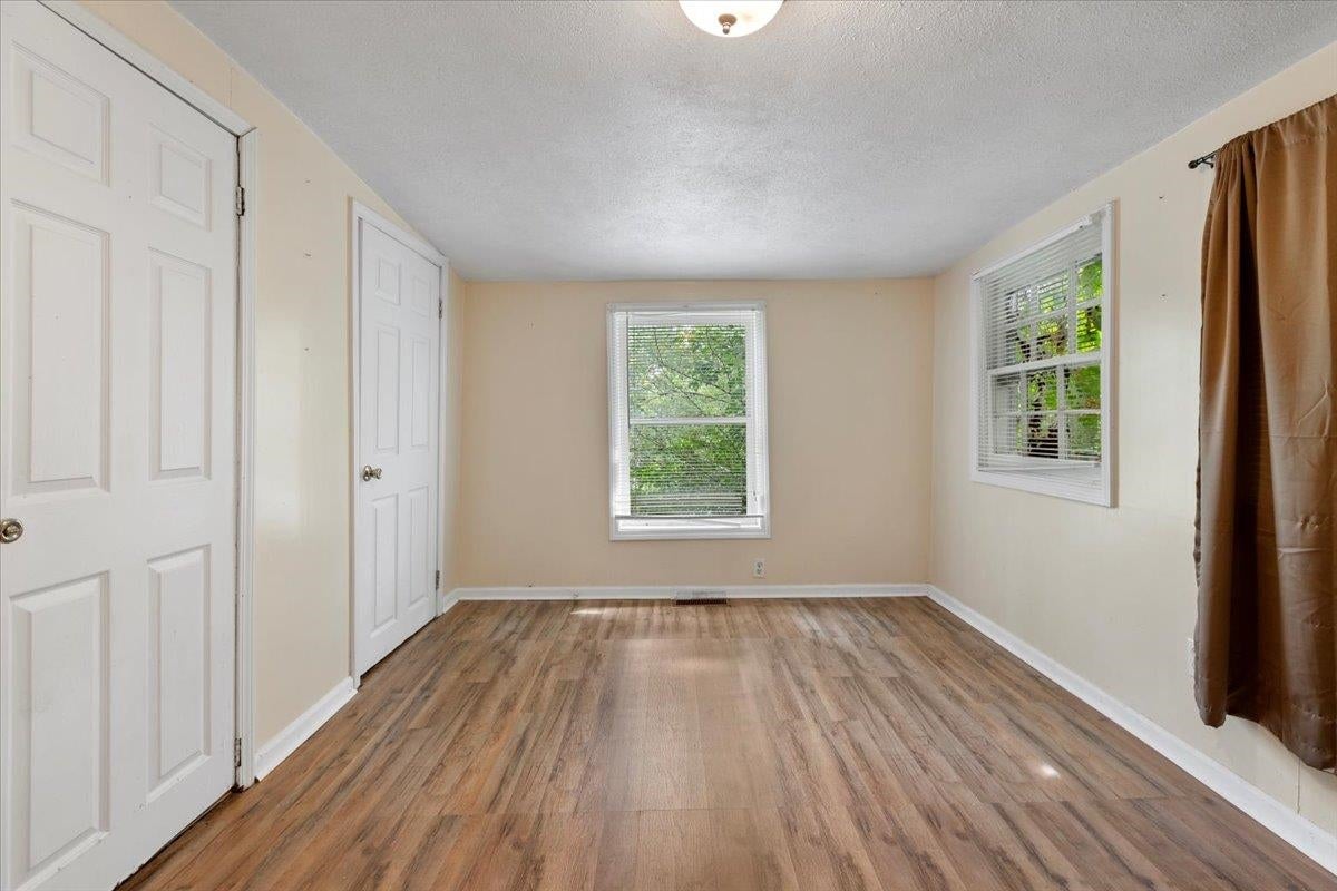 6325 Wilderness Road Dublin, VA 24084 - Photo 21 of 45 Gallery Image 21