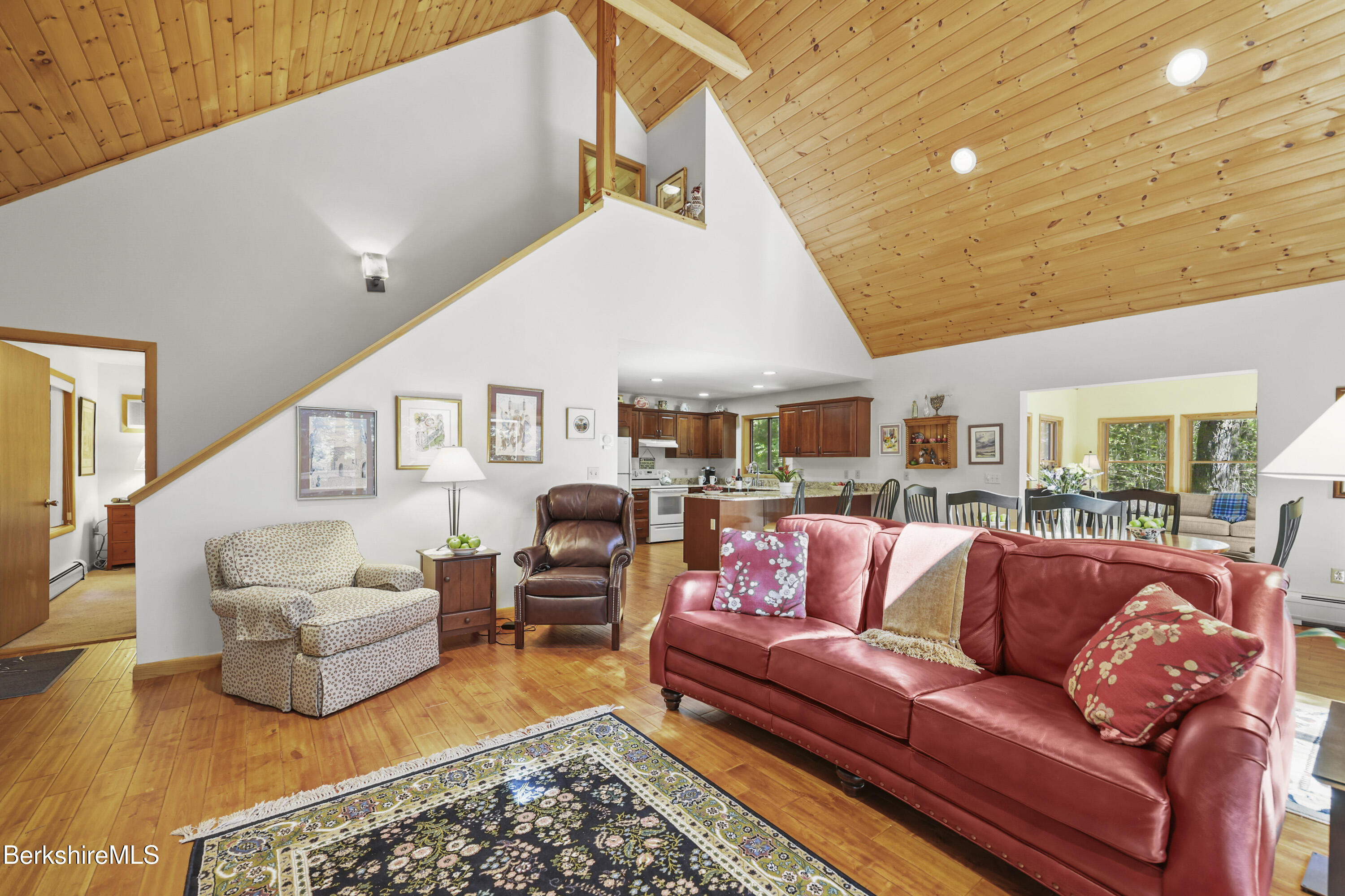 95 Sugar House Road Otis, MA 01253 - Photo 13 of 50 12-Great Rm