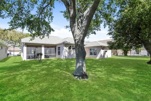 $2,300 | 1007 Sweet Breeze Drive, Valrico, FL 33594