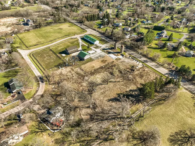 $995,000 | 64 St Charles Il 60175, St. Charles, IL 60175