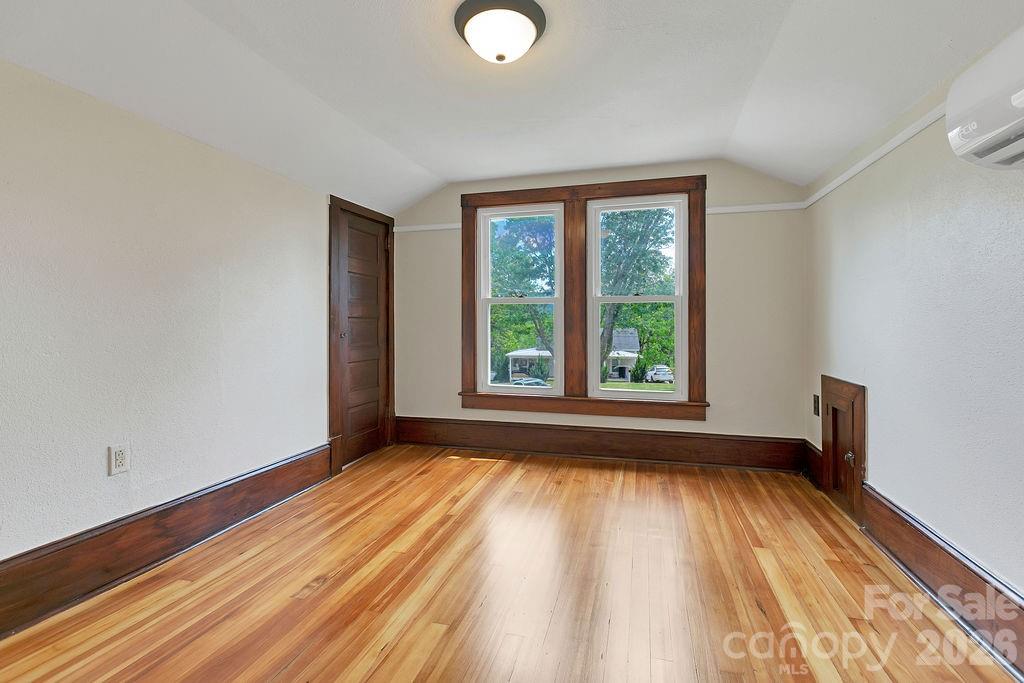 41 Harrison Street Canton, NC 28716 - Photo 45 of 48