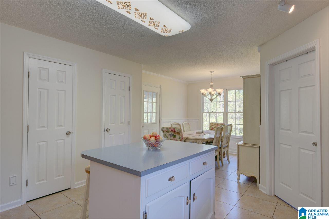 106 Green Wing Circle Pelham, AL 35124 - Photo 10 of 46