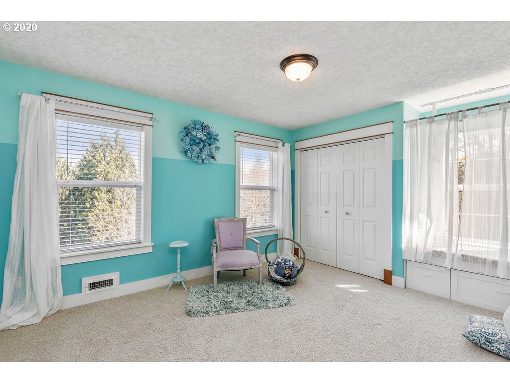 304 North Maple Hill Road Kelso, WA 98626 - Photo 23 of 31 Gallery Image 23