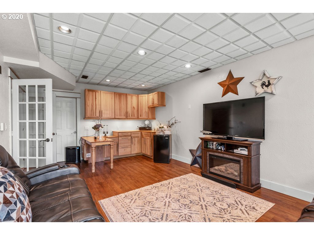 304 North Maple Hill Road Kelso, WA 98626 - Photo 28 of 31 Gallery Image 28