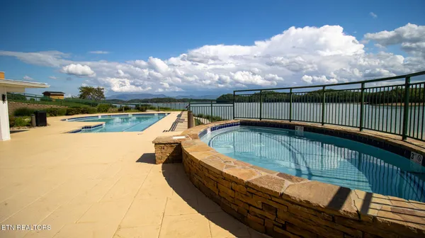 $849,900 | 1269 Highway 139, Unit 201B, Dandridge, TN 37725