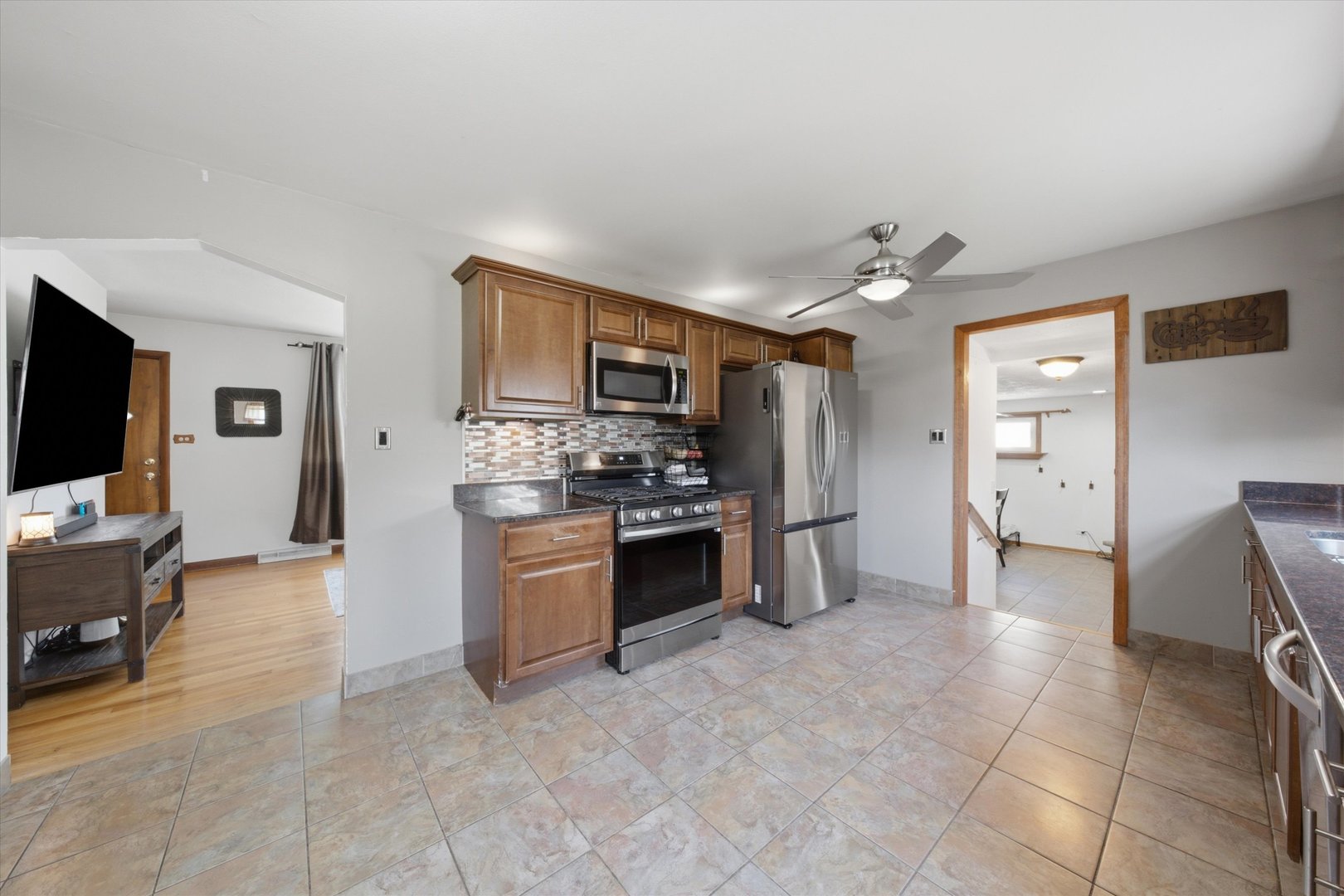 6743 106th Place Chicago Ridge, IL 60415 - Photo 14 of 39