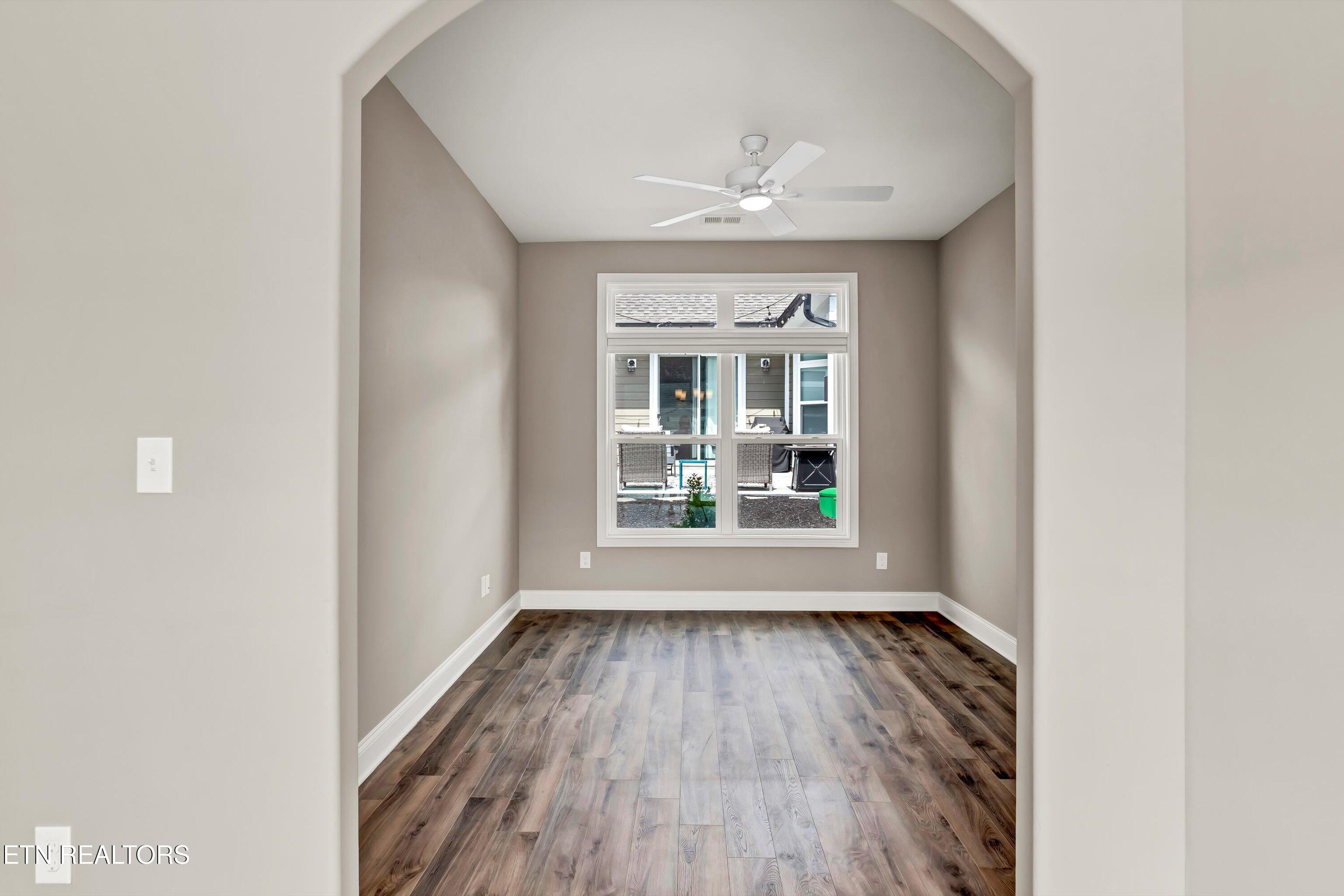 403 Sycamore Place Loudon, TN 37774 - Photo 26 of 55 26-403 Sycamore Pl-26