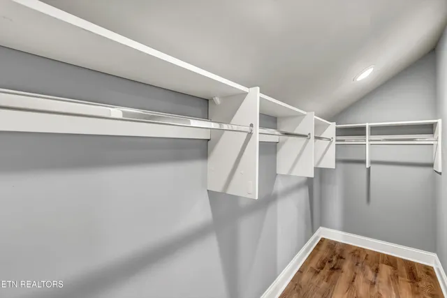 $550,000 | 403 Sycamore Place, Loudon, TN 37774