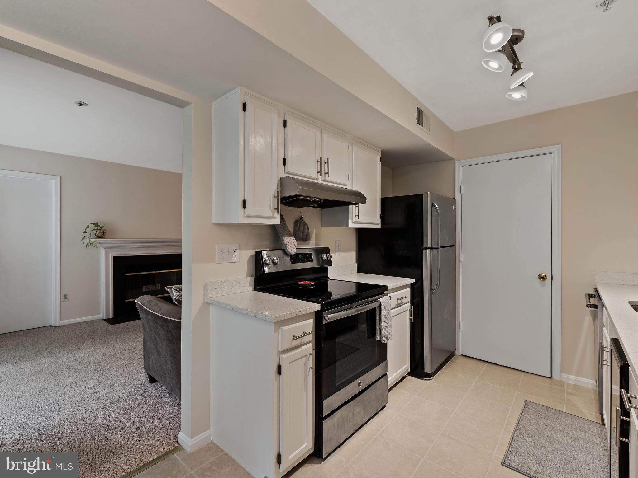 14905 McKisson Court, Unit E Silver Spring, MD 20906 - Photo 11 of 32