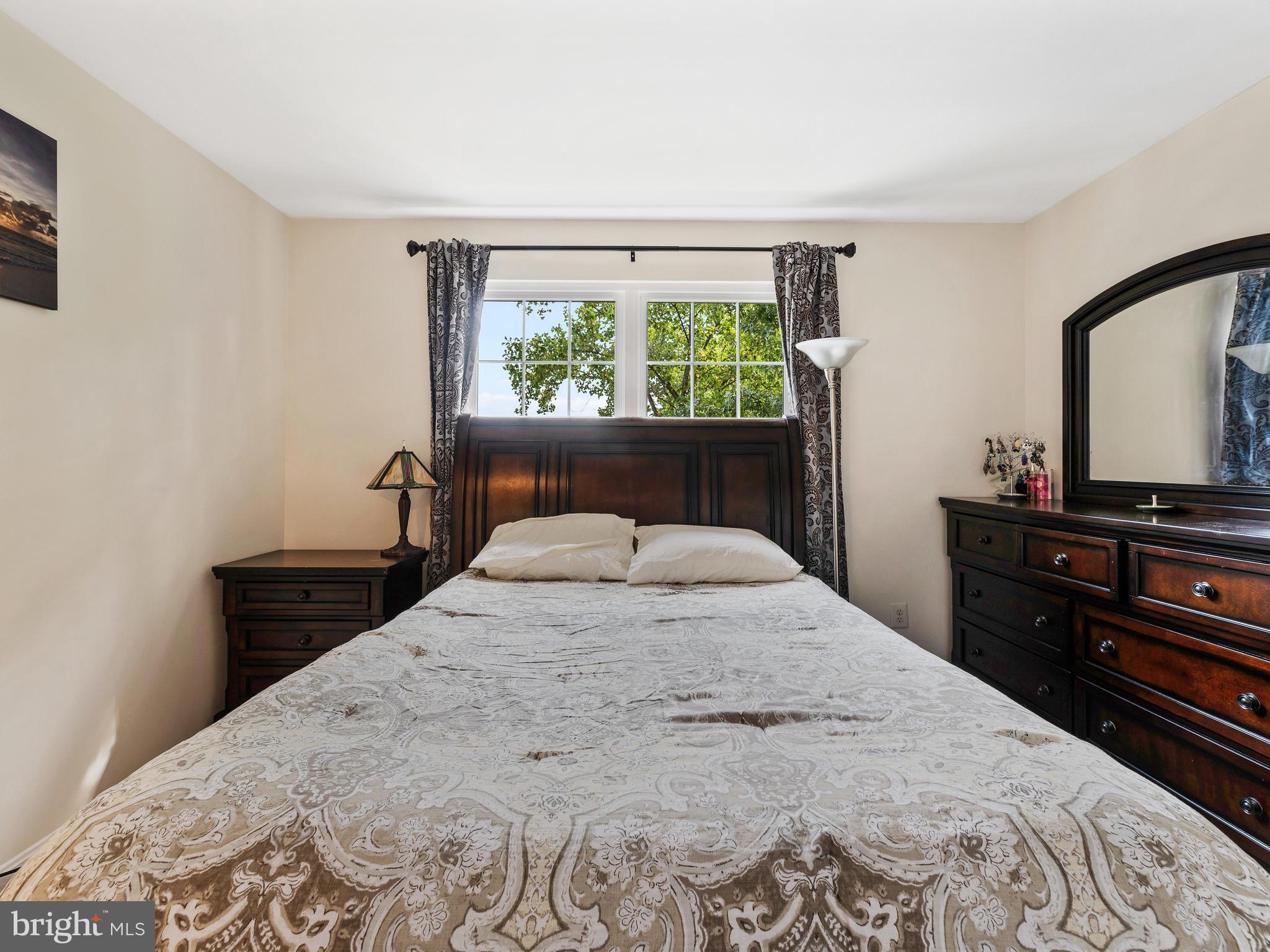 14905 McKisson Court, Unit E Silver Spring, MD 20906 - Photo 18 of 32