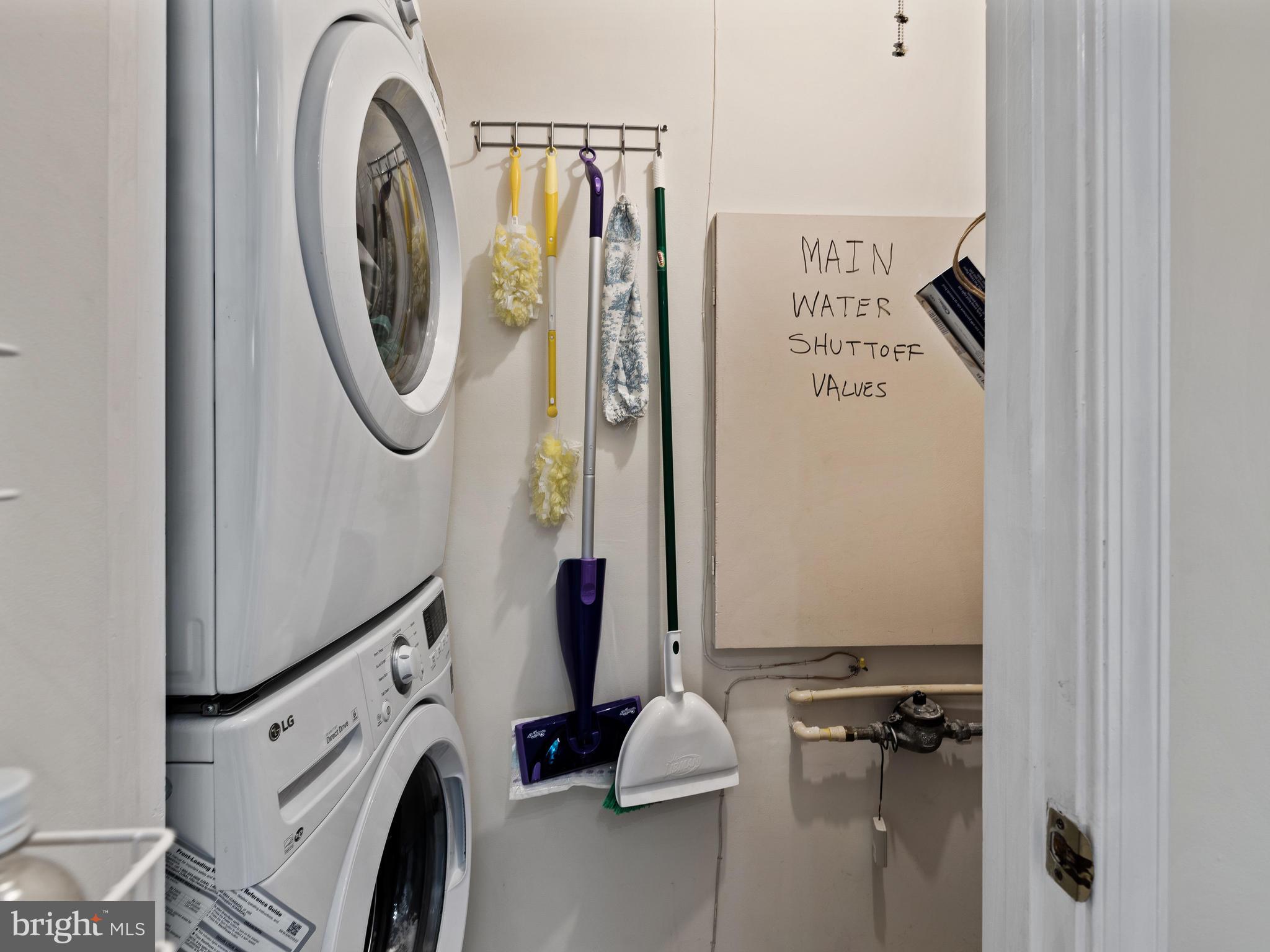 14905 McKisson Court, Unit E Silver Spring, MD 20906 - Photo 26 of 32 In-unit, new washer and dryer