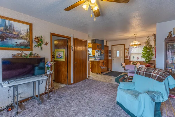 $236,800 | 3006 Roosevelt Road Southeast, Bemidji, MN 56601