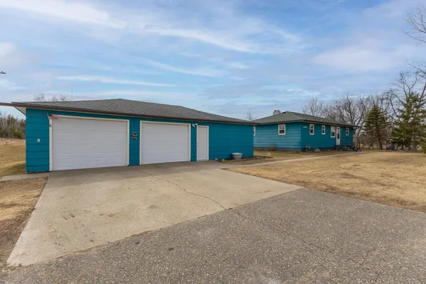 $236,800 | 3006 Roosevelt Road Southeast, Bemidji, MN 56601