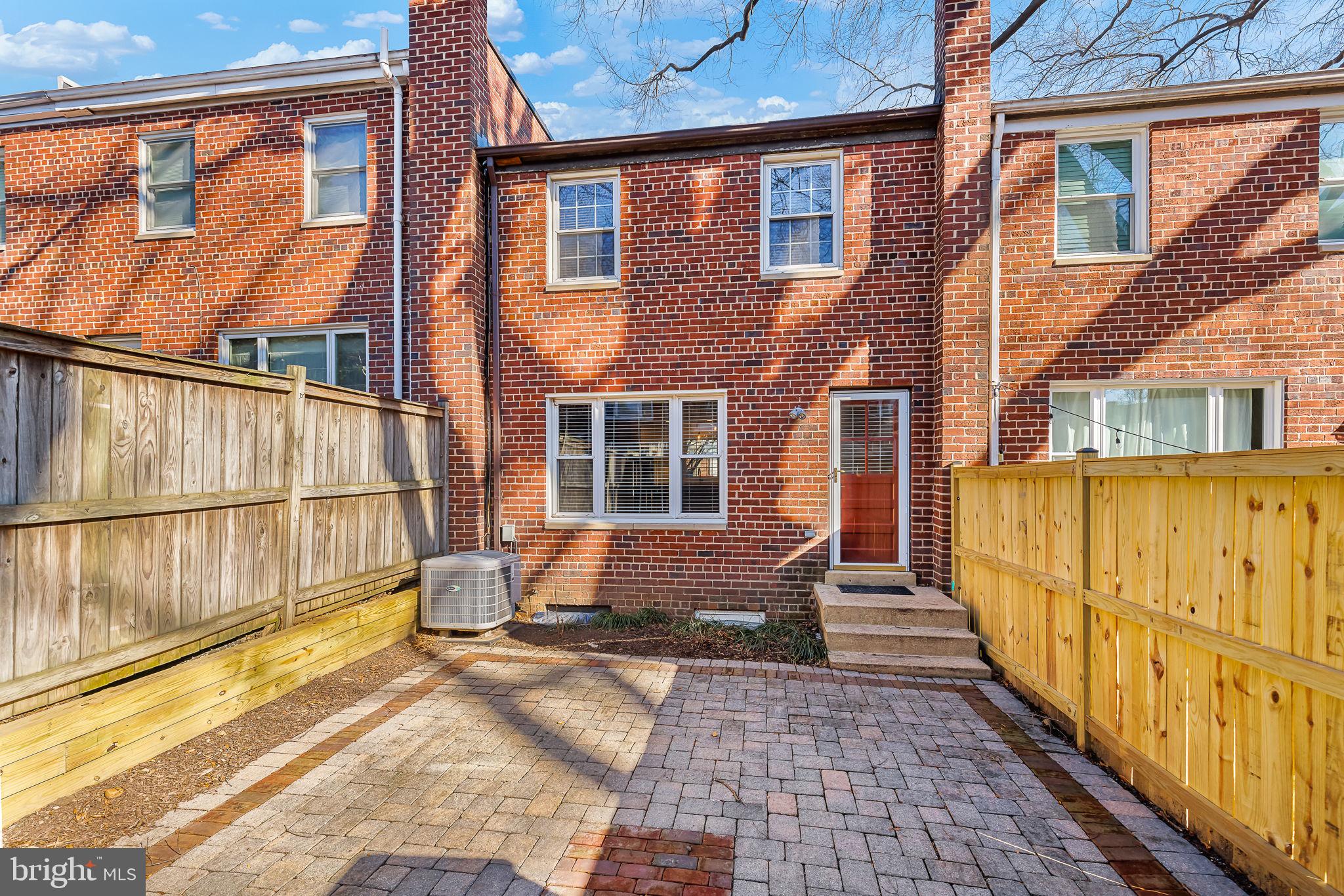 2916 Sycamore Street Alexandria, VA 22305 - Photo 35 of 38