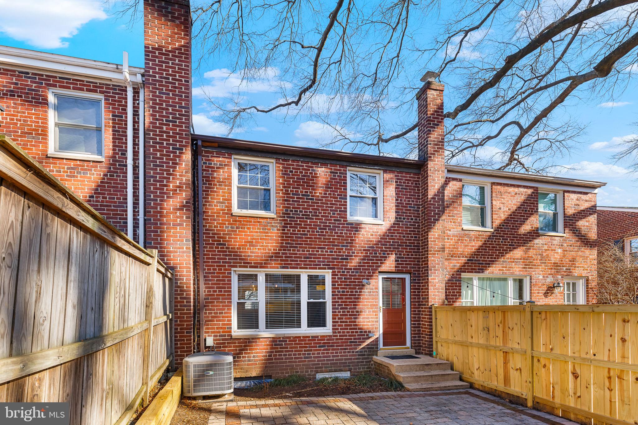 2916 Sycamore Street Alexandria, VA 22305 - Photo 36 of 38