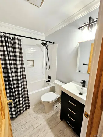 $3,650 | 12 Nord Park Boulevard, Middle Island, NY 11953
