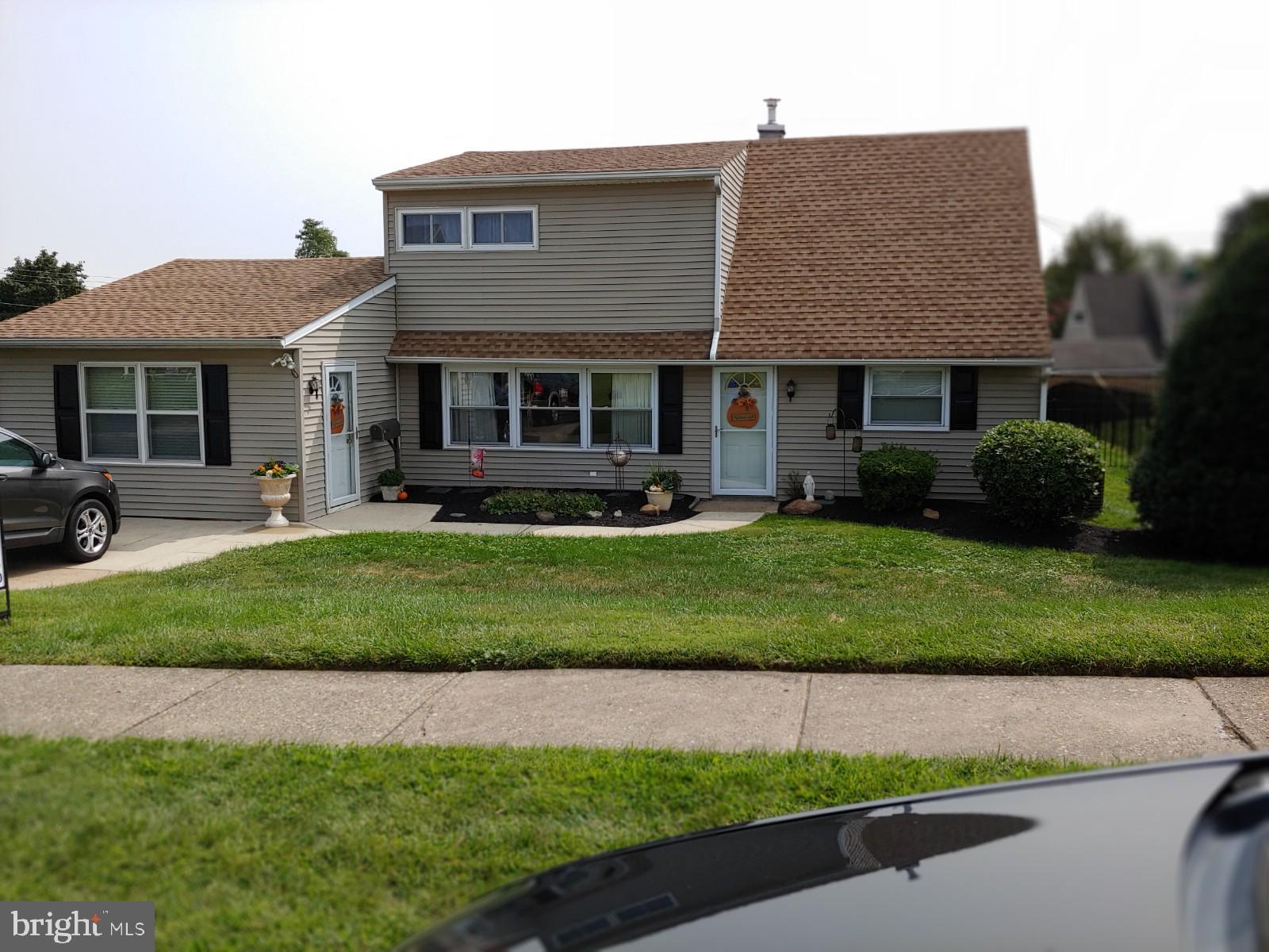 4 Upland Road Levittown, PA 19056 - Photo 1 of 1 Gallery Image 1