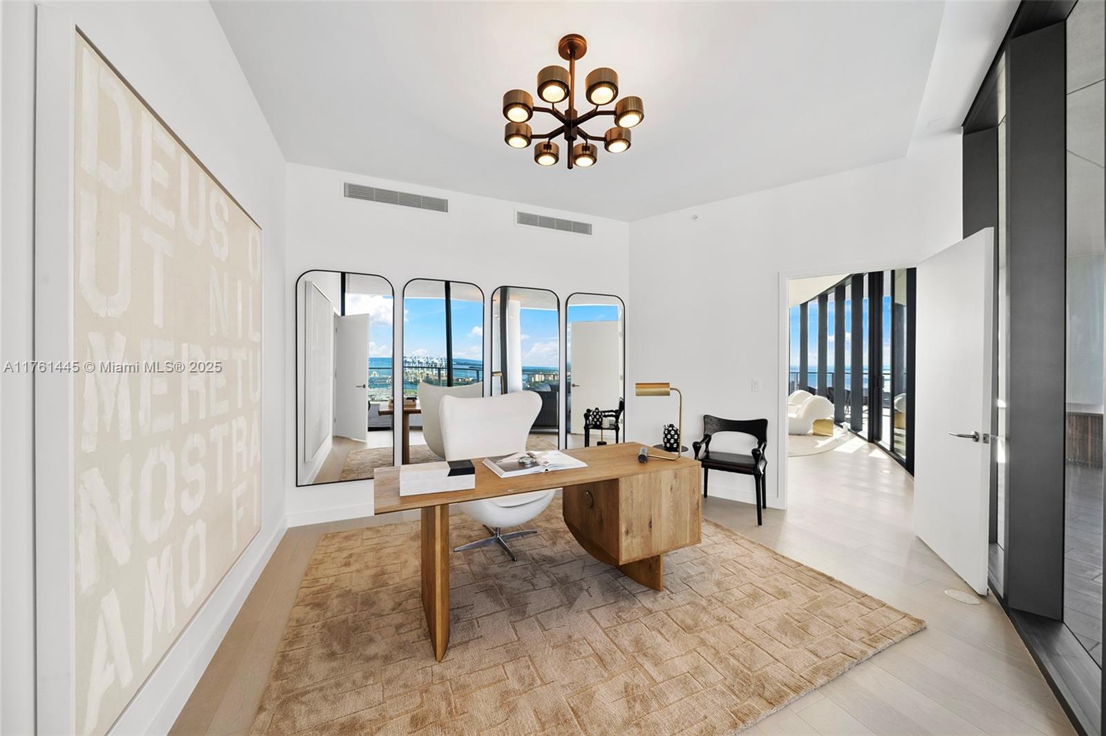 500 Alton Road, Unit 2501 Miami Beach, FL 33139 - Photo 12 of 37 Gallery Image 12