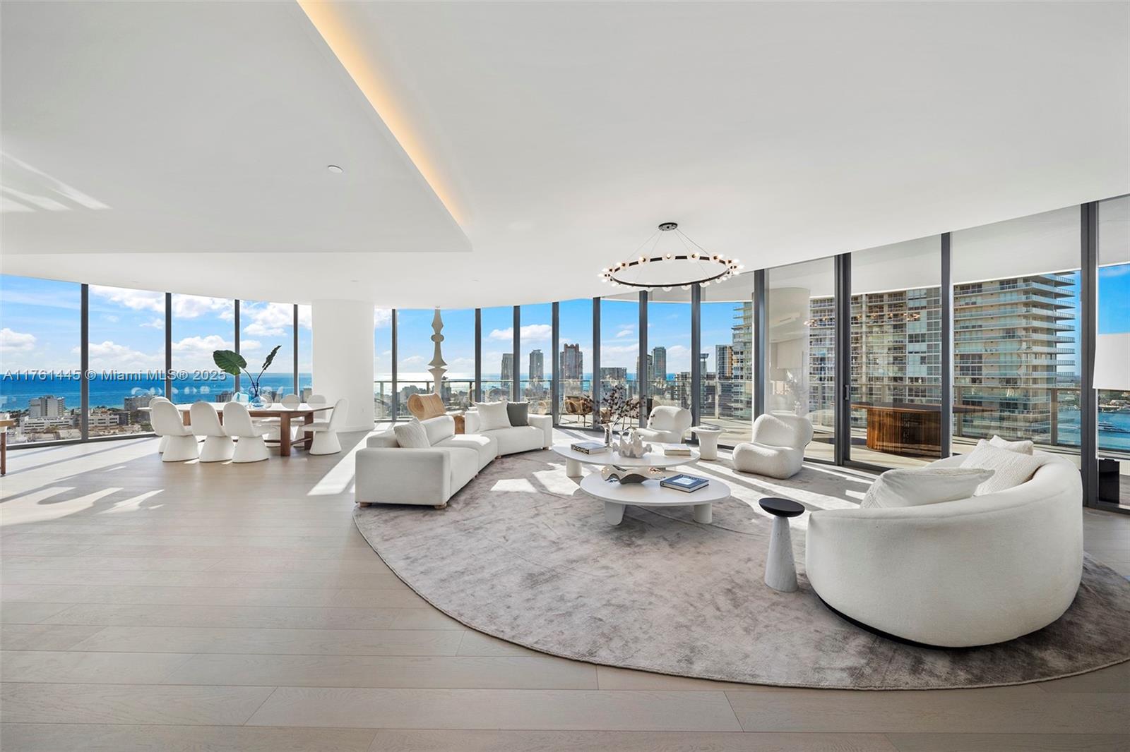 500 Alton Road, Unit 2501 Miami Beach, FL 33139 - Photo 2 of 37 Gallery Image 2