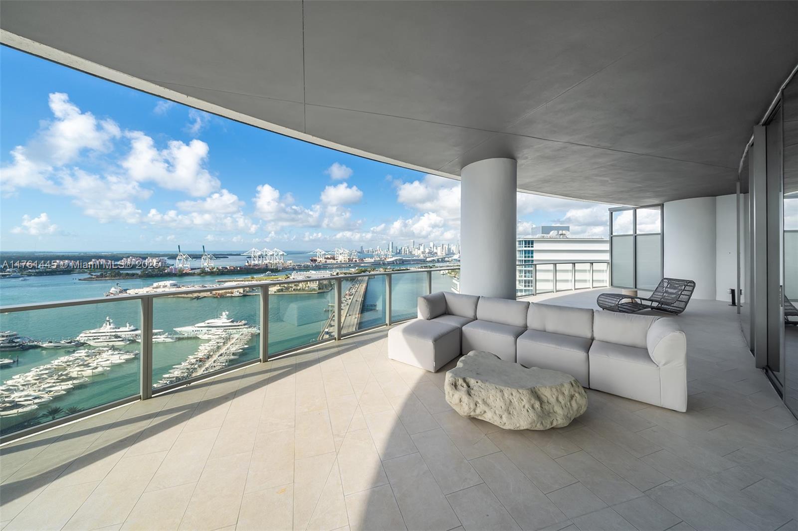 500 Alton Road, Unit 2501 Miami Beach, FL 33139 - Photo 30 of 37 Gallery Image 30