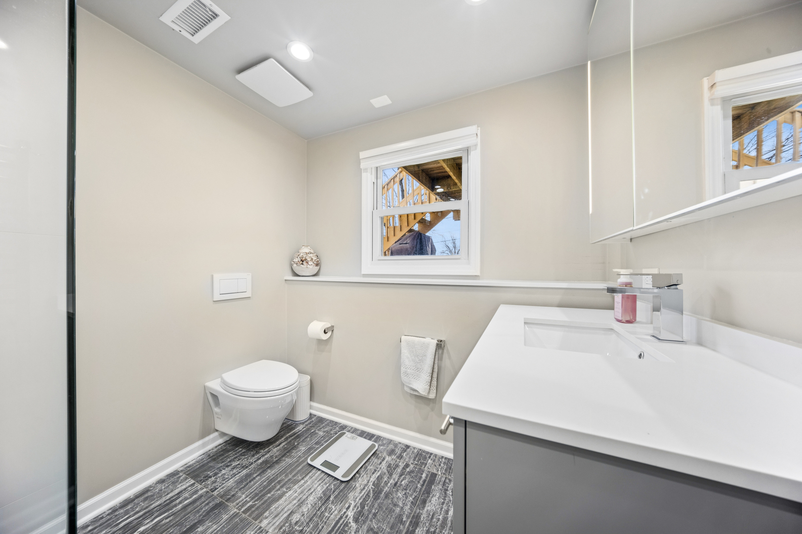 1660 Jefferson Road Hoffman Estates, IL 60169 - Photo 17 of 26