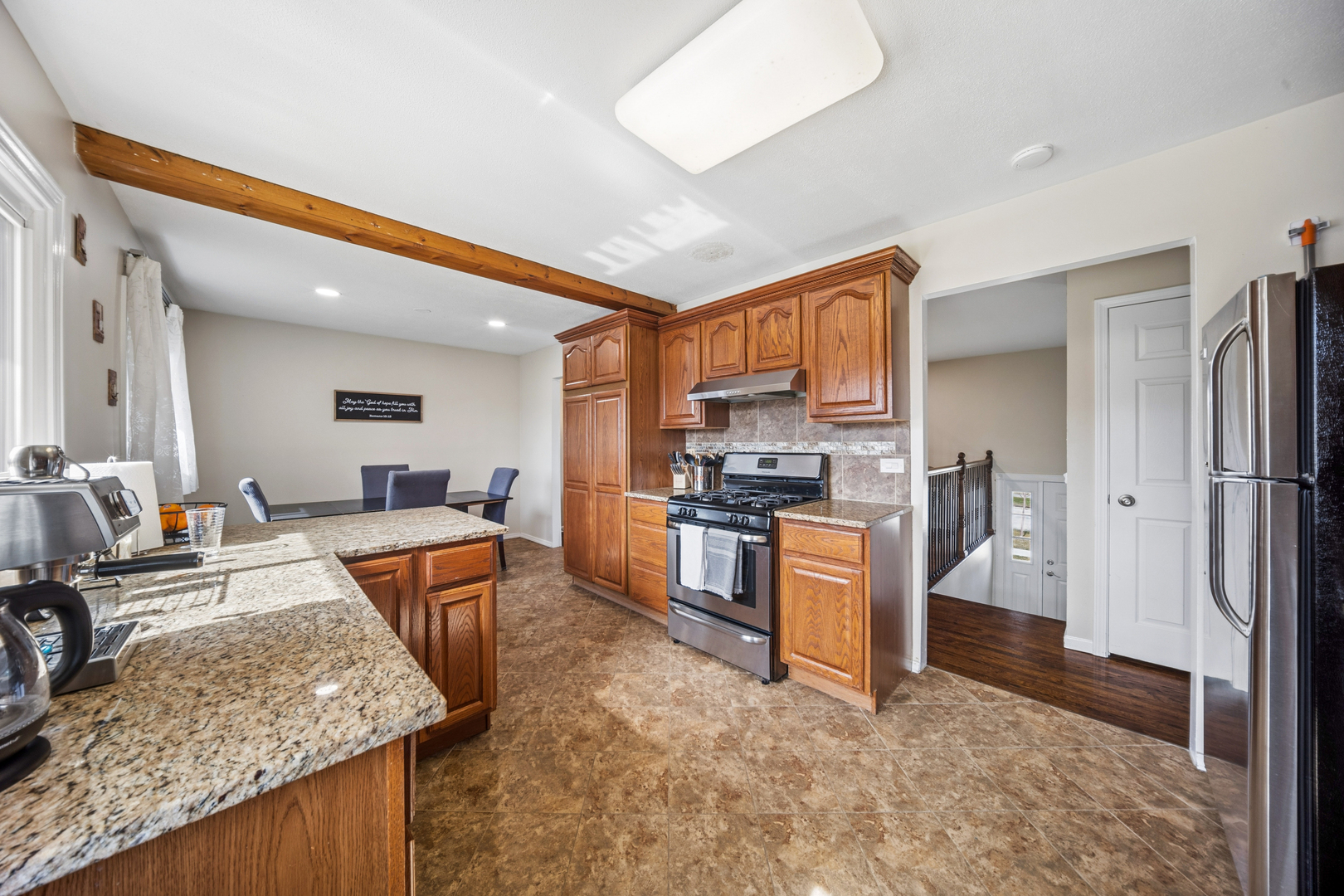 1660 Jefferson Road Hoffman Estates, IL 60169 - Photo 5 of 26