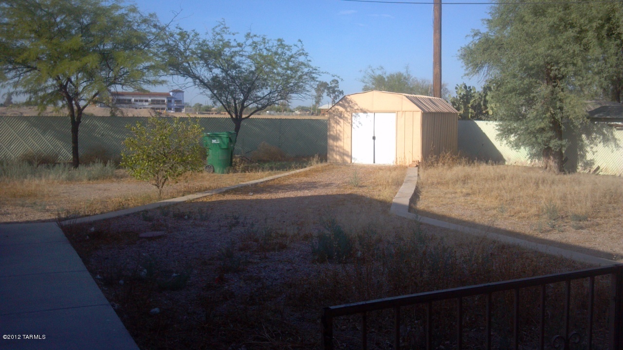 11631 West Grier Road Marana, AZ 85653 - Photo 4 of 14 Gallery Image 4
