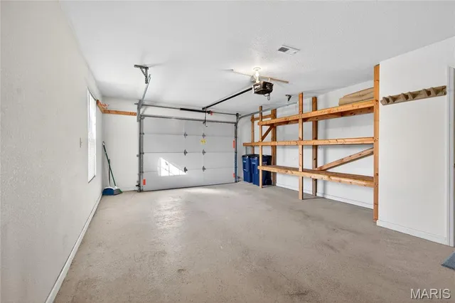 $185,000 | 916 Aspen Avenue, Unit 3, Warrenton, MO 63383