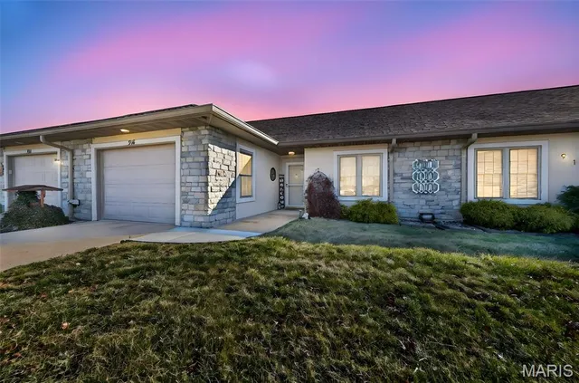 $185,000 | 916 Aspen Avenue, Unit 3, Warrenton, MO 63383