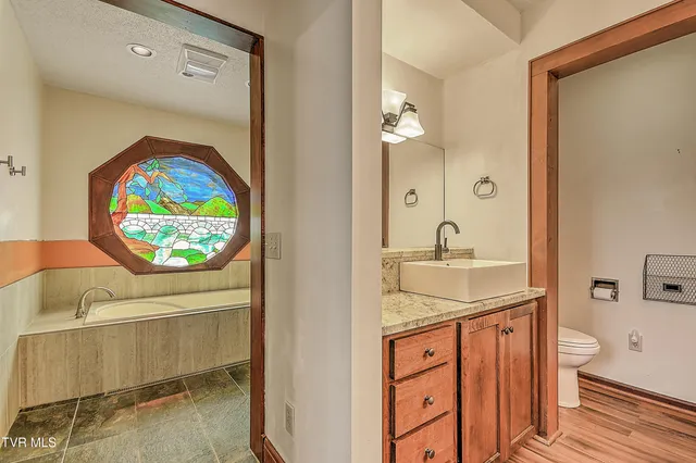 $675,000 | 1027 West Summer Street, Greeneville, TN 37743