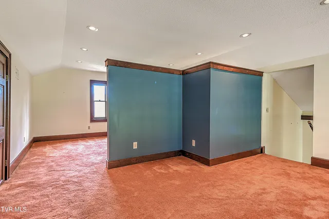 $675,000 | 1027 West Summer Street, Greeneville, TN 37743