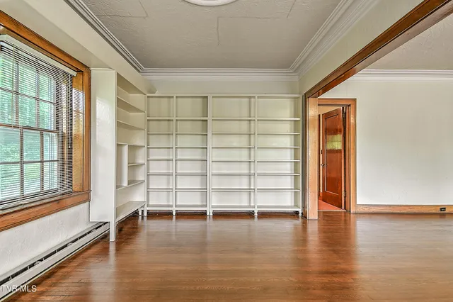 $675,000 | 1027 West Summer Street, Greeneville, TN 37743