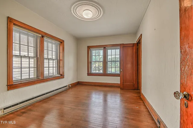 $675,000 | 1027 West Summer Street, Greeneville, TN 37743