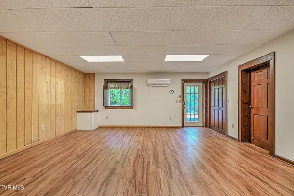 $575,000 | 1027 West Summer Street, Greeneville, TN 37743