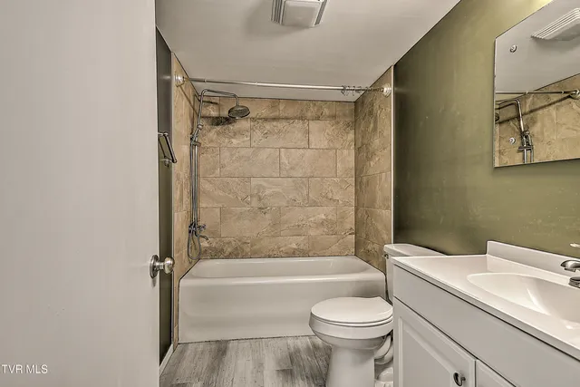 $675,000 | 1027 West Summer Street, Greeneville, TN 37743