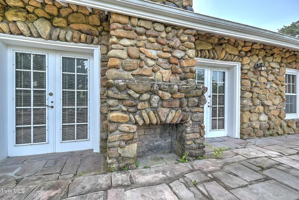 $575,000 | 1027 West Summer Street, Greeneville, TN 37743